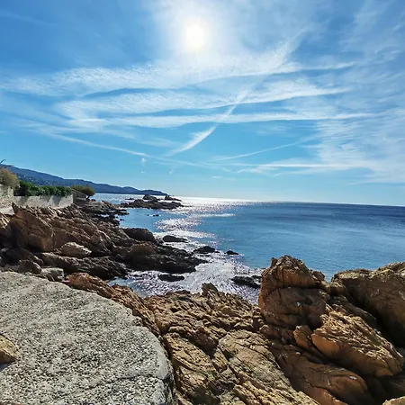 La Siesta 83